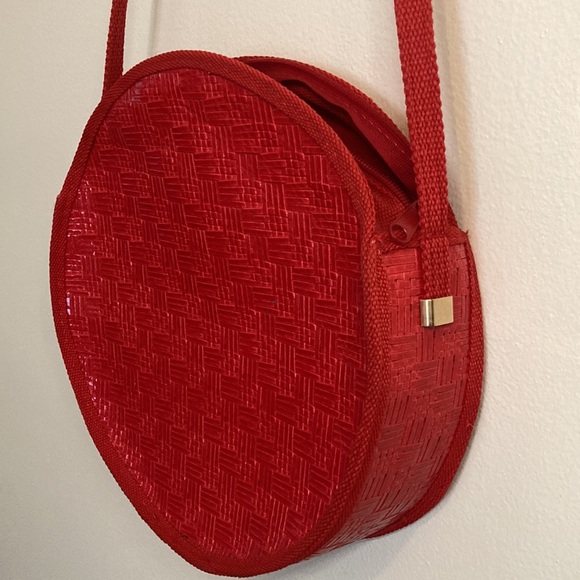 Vintage Italian Woven Round Red Shoulder Bag Crossbody Purse / Novelli Florence - Picture 8 of 11